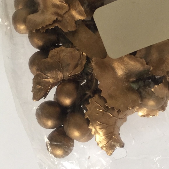 ENCHANTED HOLIDAY | 3” Candlerings - Picture 6 of 7